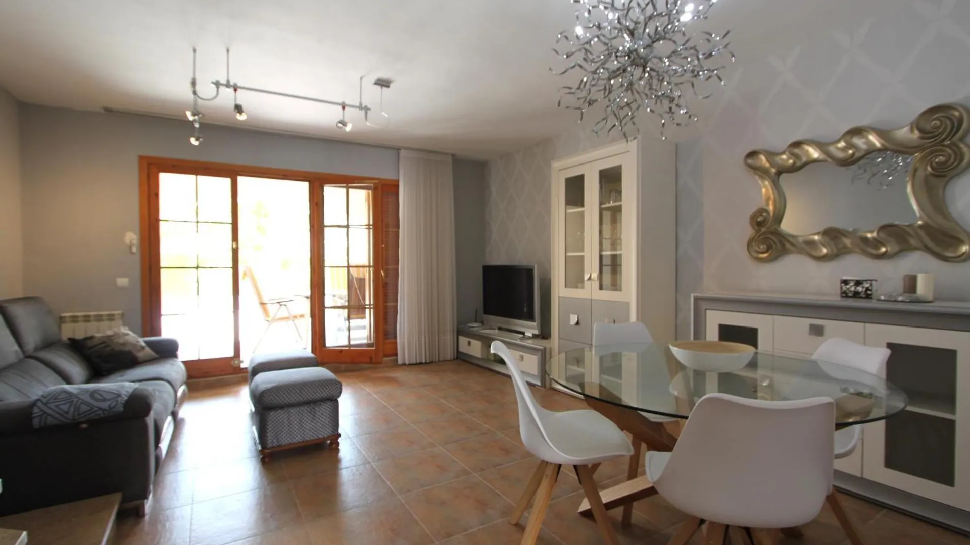 Arenal Apartment Hospitalet De L'Infant Spain