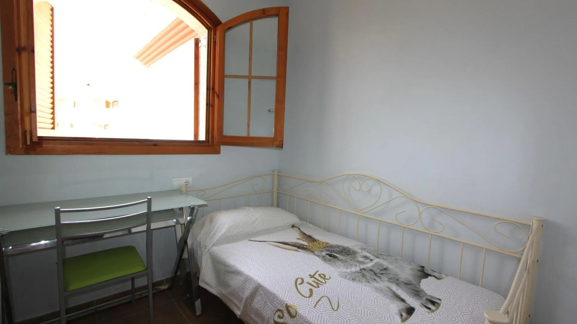 Arenal Apartment Hospitalet De L'Infant Spain